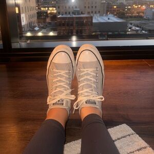 Low Top Platform Converse, Size 8